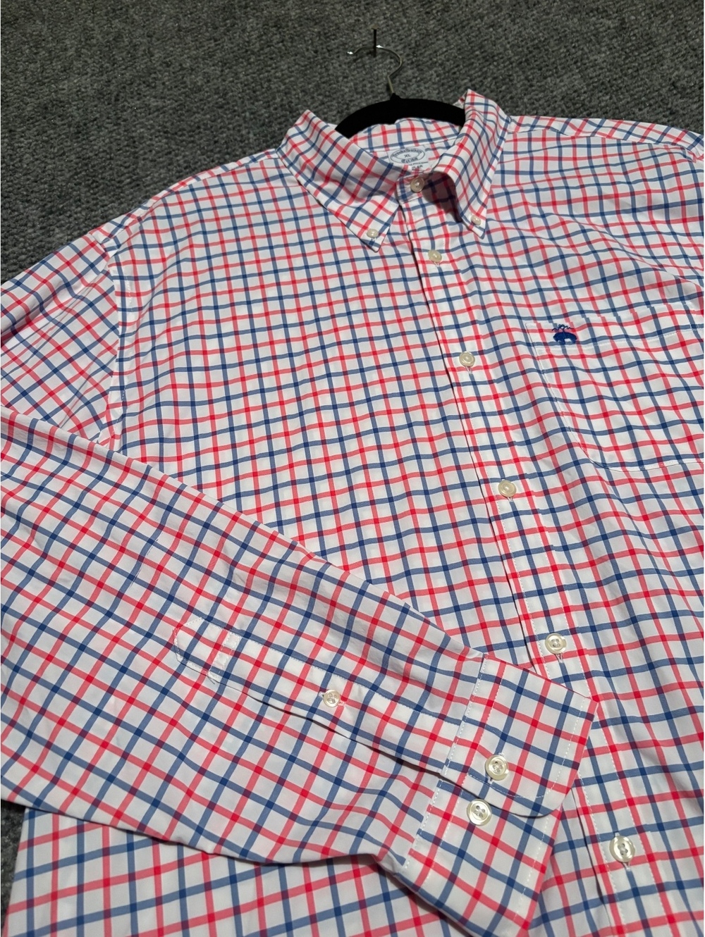 Brooks Brothers Blue Checked Nylon Men’s XL Long Sleeve button down shirt